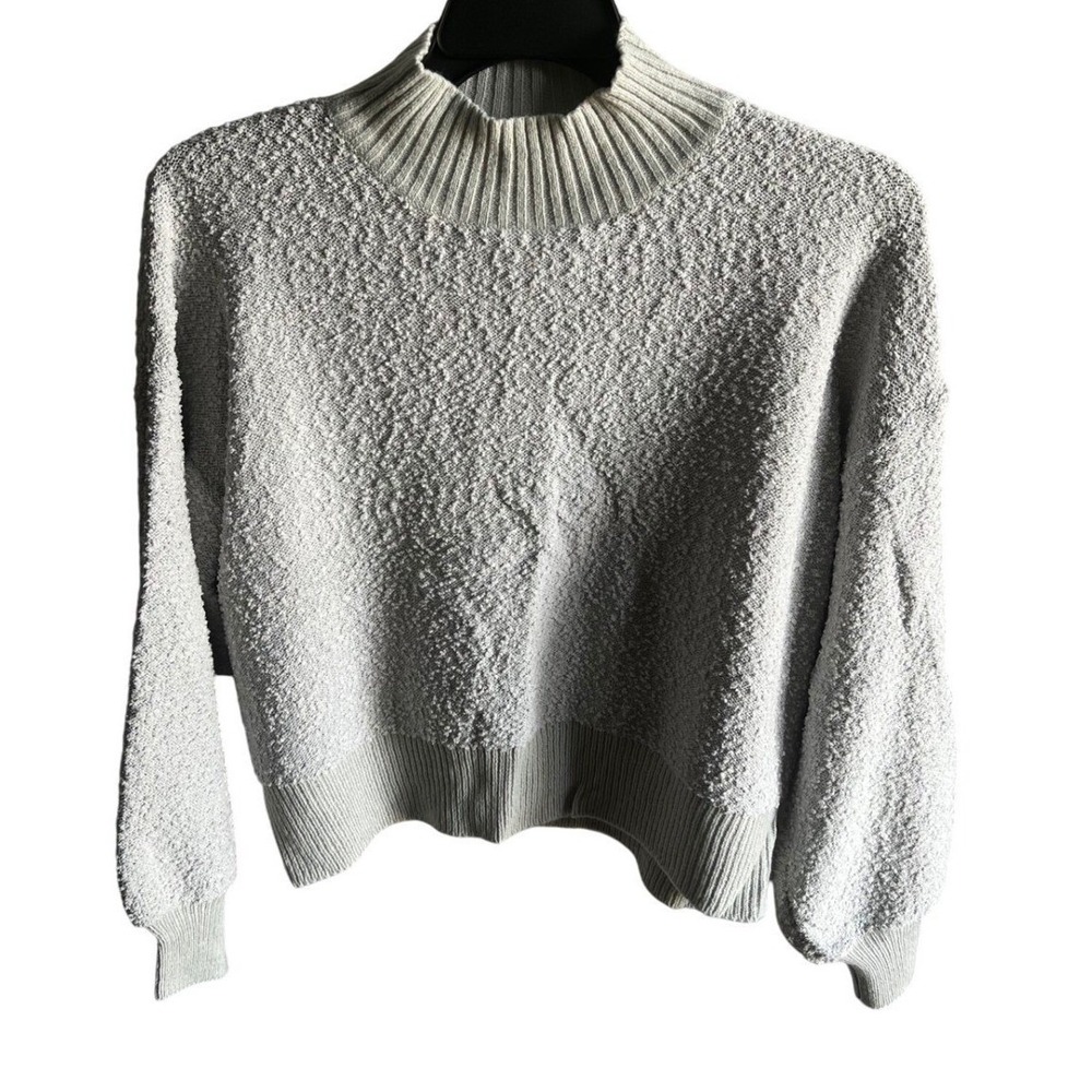 Debut Women Gray Textured Boucle Mock Neck Cropped Sweater Size M ST951